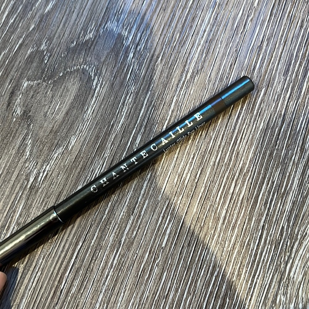 Chantecaille eyeliner